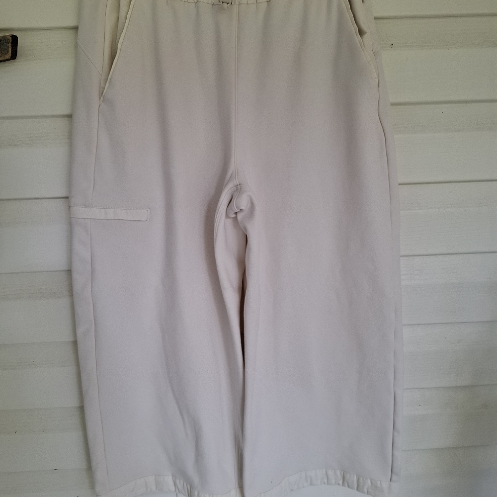 Athleta Avenue Wide Leg Cropped Lightweight Pants White Size Small - Picture 7 of 11